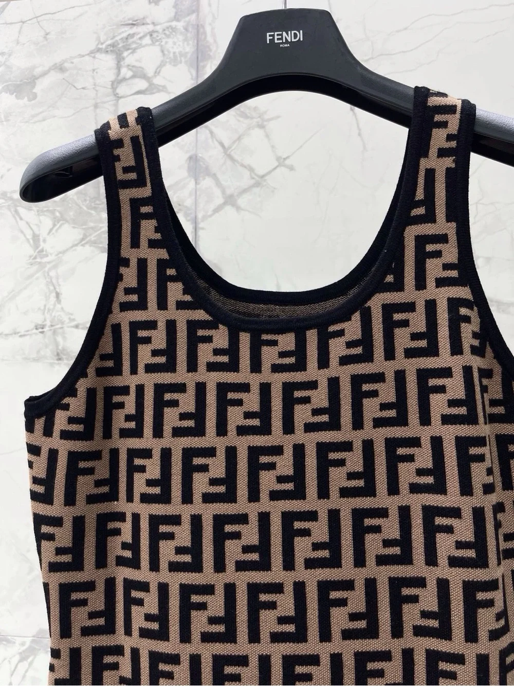 Fendi sleeveless knit